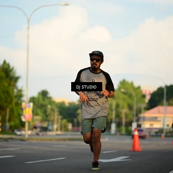 Runner Photo 8003962
