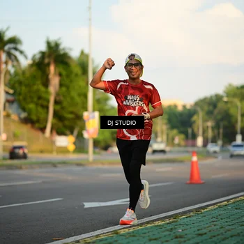 Runner Photo 8003965
