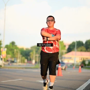 Runner Photo 8003978