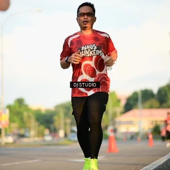 Runner Photo 8003979