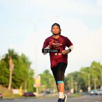 Runner Photo 8003985