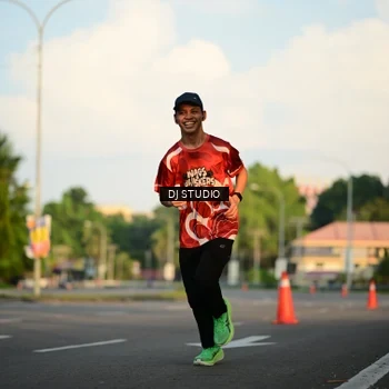 Runner Photo 8003986