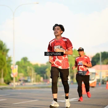 Runner Photo 8004010