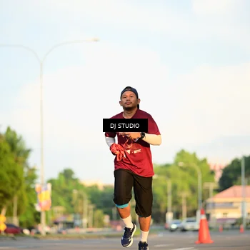 Runner Photo 8004028
