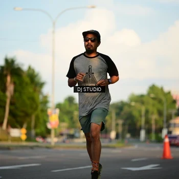 Runner Photo 8004034