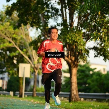 Runner Photo 8004035