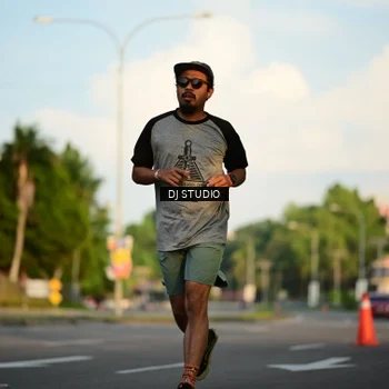 Runner Photo 8004039