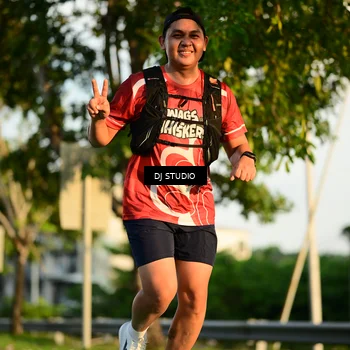 Runner Photo 8004053