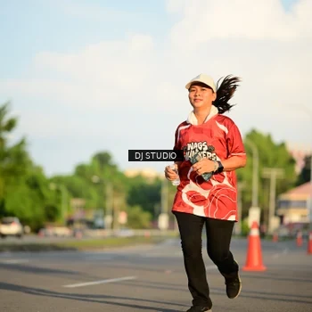 Runner Photo 8004059