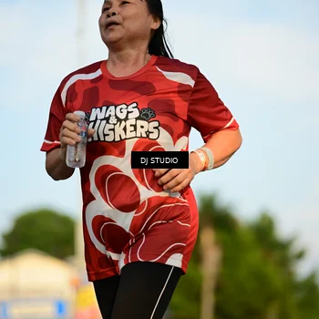 Runner Photo 8004073
