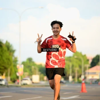 Runner Photo 8004074