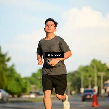 Runner Photo 8004085