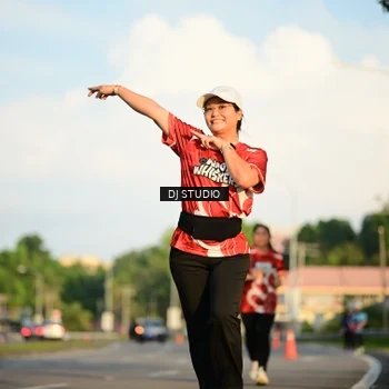 Runner Photo 8004102