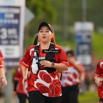 Runner Photo 8004181