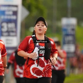 Runner Photo 8004182
