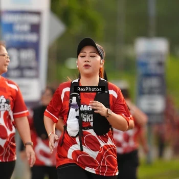 Runner Photo 8004183