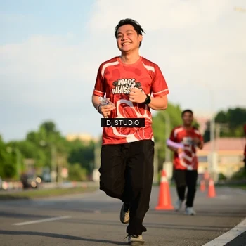 Runner Photo 8004227