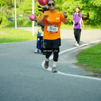 Runner Photo 8004287