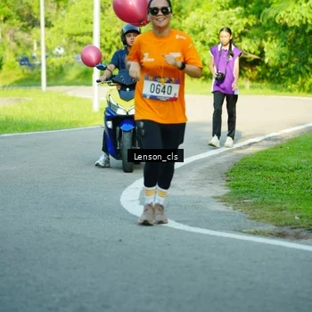 Runner Photo 8004291