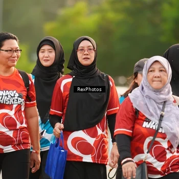 Runner Photo 8004314