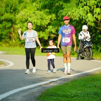 Runner Photo 8004318