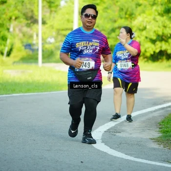 Runner Photo 8004326