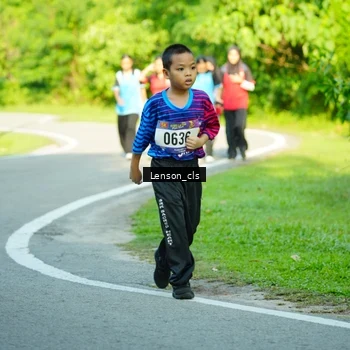 Runner Photo 8004331