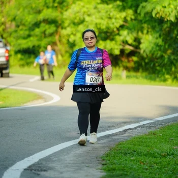 Runner Photo 8004344