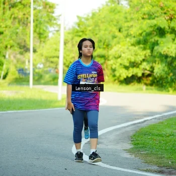Runner Photo 8004359