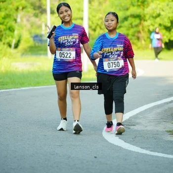 Runner Photo 8004380