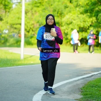 Runner Photo 8004383