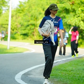 Runner Photo 8004387