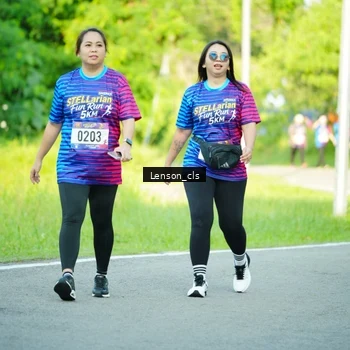 Runner Photo 8004425