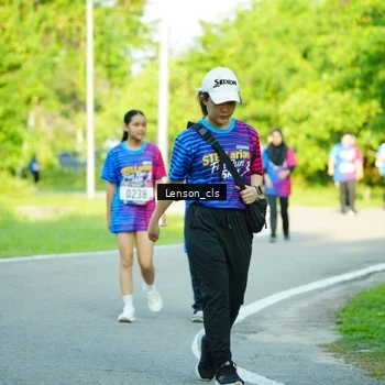Runner Photo 8004431