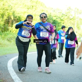 Runner Photo 8004436