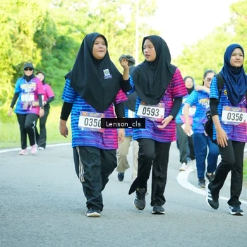 Runner Photo 8004438