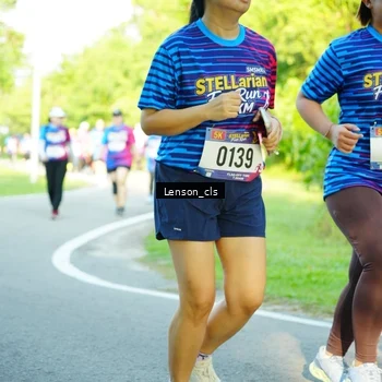 Runner Photo 8004457