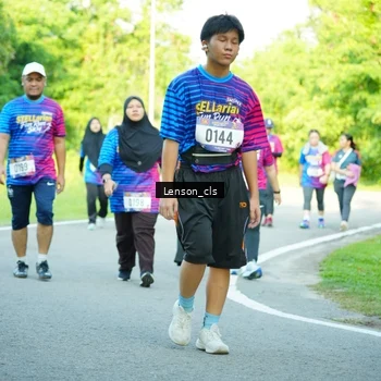 Runner Photo 8004467