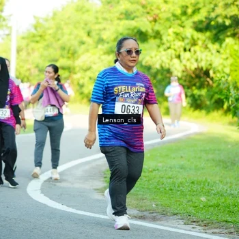 Runner Photo 8004472