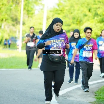 Runner Photo 8004479