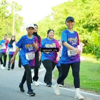 Runner Photo 8004487