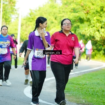 Runner Photo 8004490