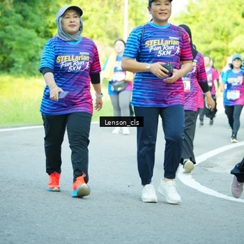 Runner Photo 8004495