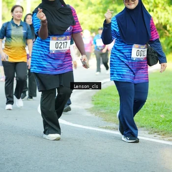 Runner Photo 8004500