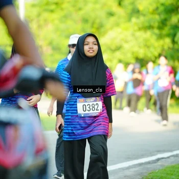 Runner Photo 8004510