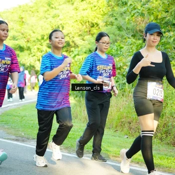 Runner Photo 8004528