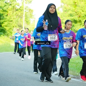 Runner Photo 8004530