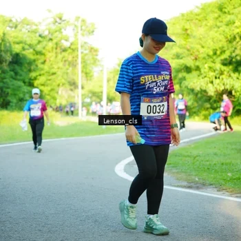 Runner Photo 8004533