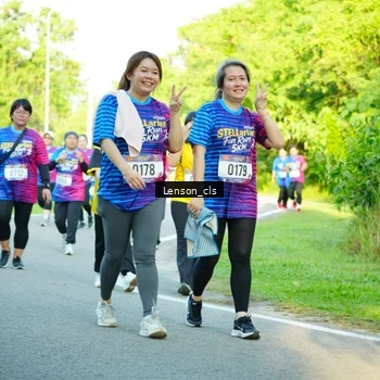 Runner Photo 8004537