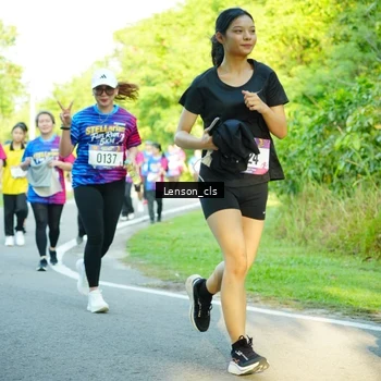 Runner Photo 8004540